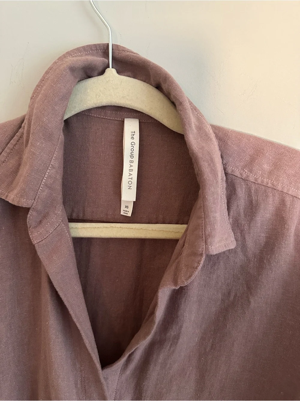 Babaton lightweight button